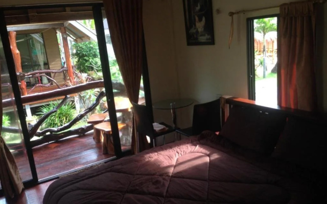 Lanta Fa Rung Beach Resort
