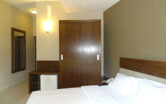 Hotel Ashrafee