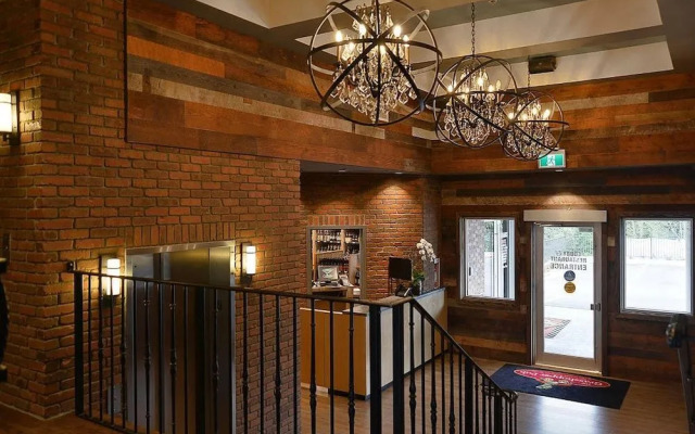 Pender Harbour Hotel