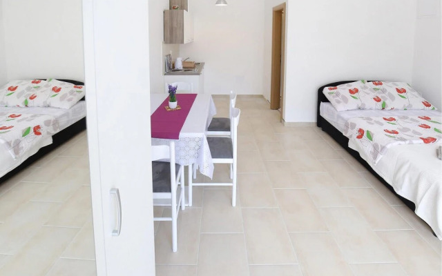 Awesome Apartment in Sukosan With Wifi