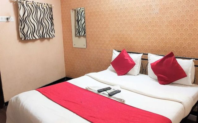 Hexa Star Residency