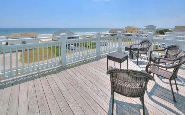 1 Coastal Escape