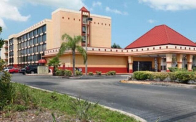 Baymont Inn And Suites X Comfort Inn In Clearwater United