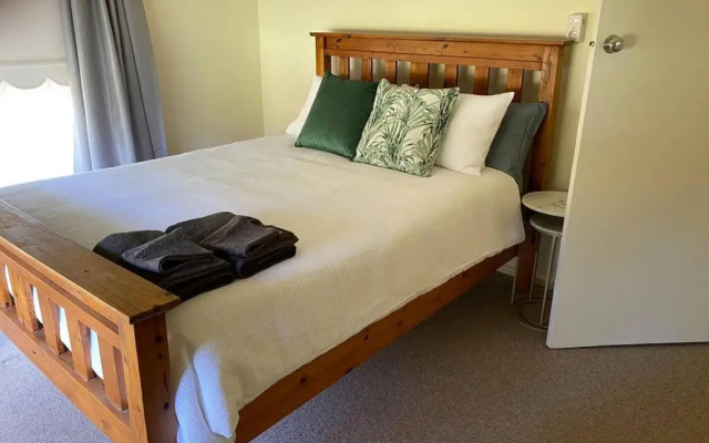 Victoria House- Great location