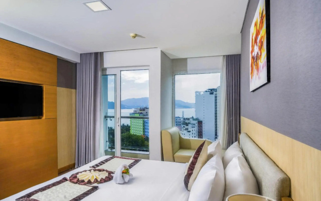 Dendro Gold Hotel