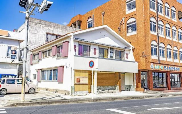 47Hostel, Hostel
