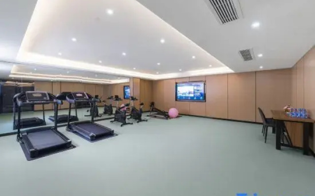 Wanxin R Hotel