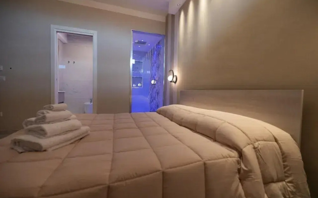 Luxury Rooms Hotel