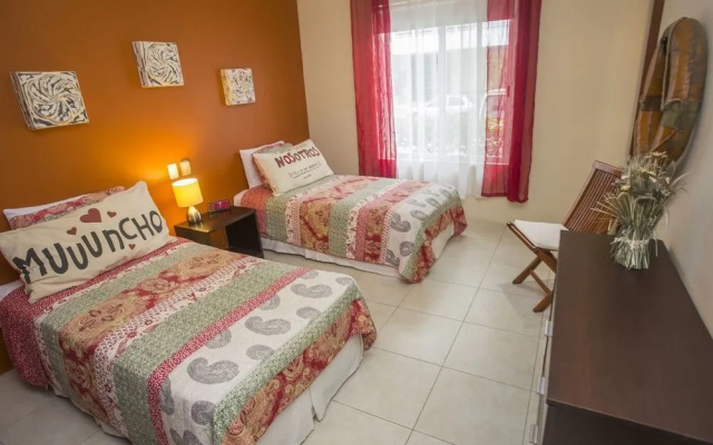 Luna Maya condo free access to Beach club