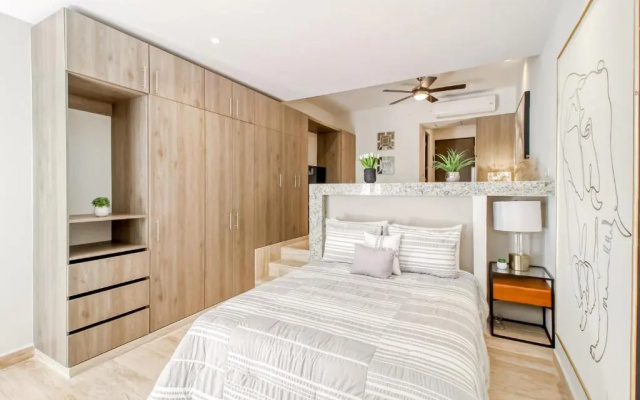 Syrena at 203