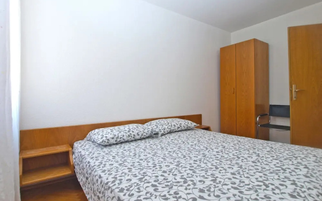 Apartment 1624