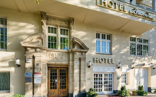 Hotel Brandies Берлин вид на фасад