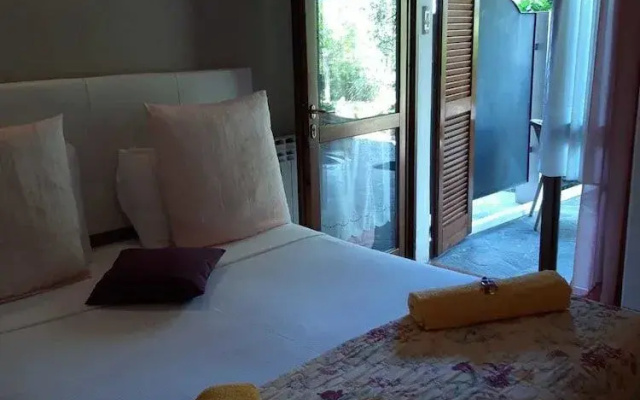 Debora Maison BB