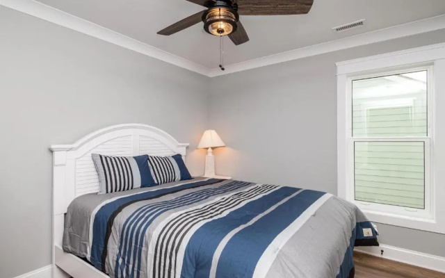 The Sandcastle by Oak Island Accommodations