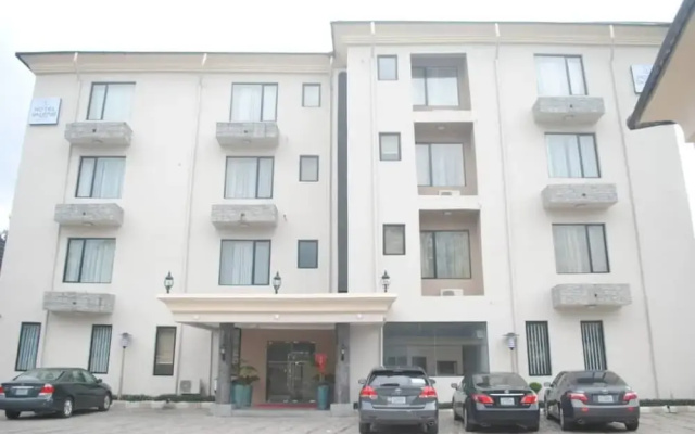 Hotel Valerie Suites