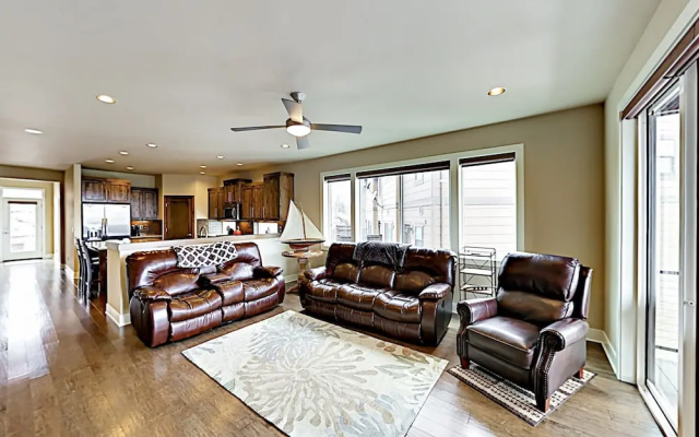 Deschutes River Delight - 3 Br Townhouse