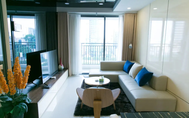 J7 3BR Apartment
