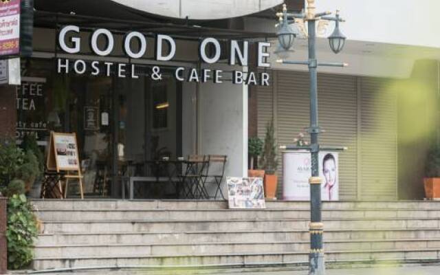 Good One Hostel & Cafe Bar вид на фасад