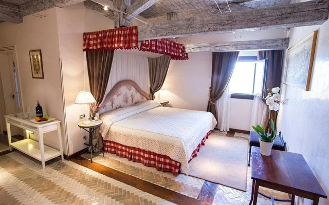 Chateau Pago De Cirsus
