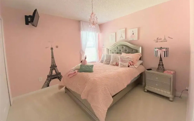 2712 Emerald Island