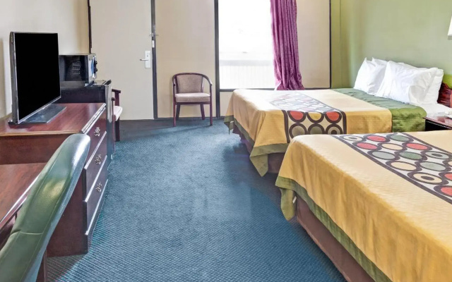 Super 8 by Wyndham Carrollton GA