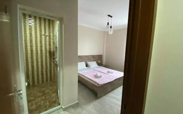 House Hotel