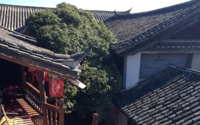 Lijiang Shijingli Boutique Inn