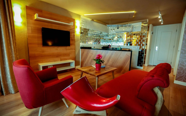 Melek Hotels Moda