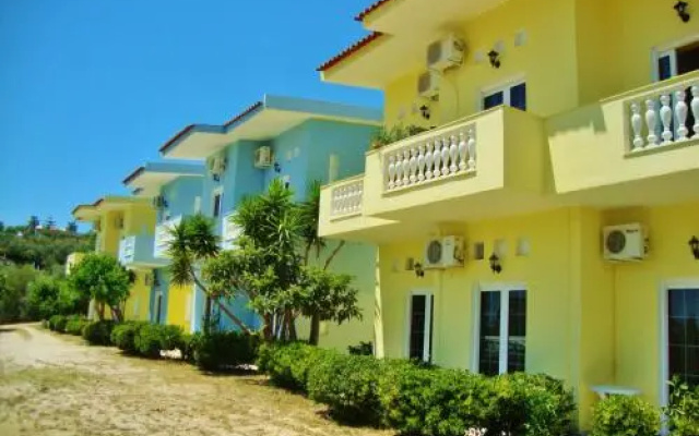 Meraki Apartments and Studios