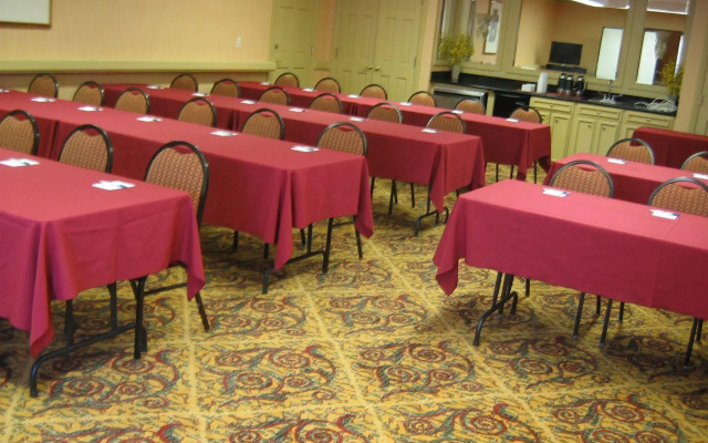 Hawthorn Suites By Wyndham Jacksonville
