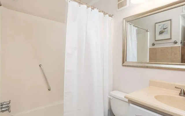Savannah Beach Racquet Club by Tybee Vacation Rentals