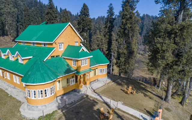 Gulmarg Ski Hill Resort