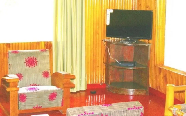 Cypress lodge