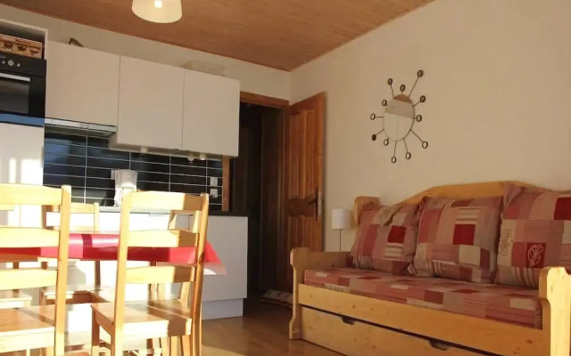 renovated apartment of 42 m2 Apartment 1