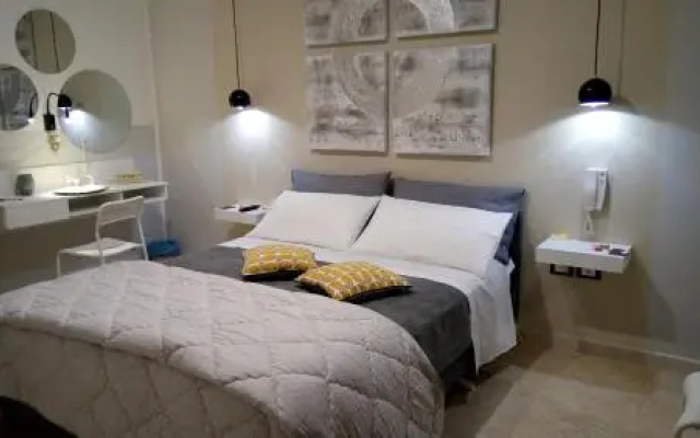 Casa Oria Friendly