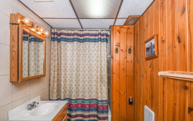 Ski Shore 3 Bedroom House