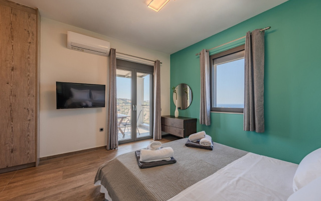 3a's 3 Bedroom Villa