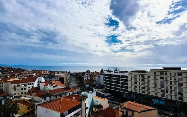 Santa Luzia's Pearl II - Two Bed Apartment
