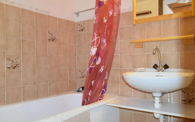 Appartement Bernex, 2 Pièces, 6 Personnes - Fr-1-498-25
