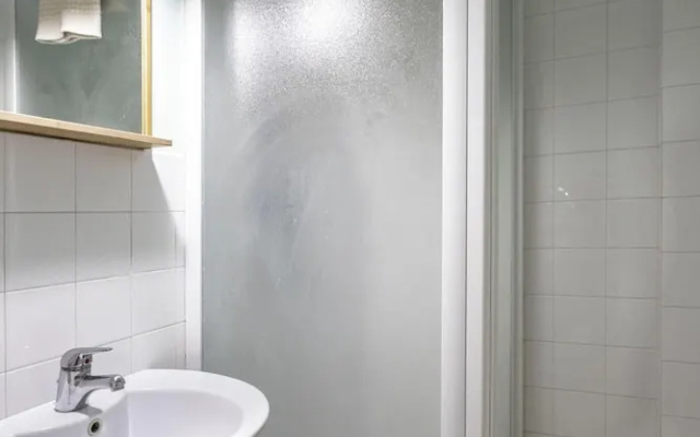 Salomone Apt 8 With Balcony by Wonderful Italy