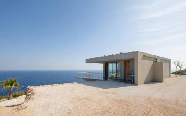 Stunning 180° Sea View Designer Villa for two