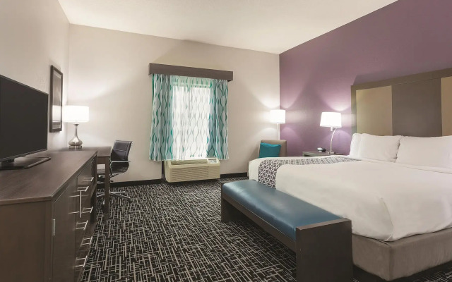 La Quinta Inn & Suites by Wyndham Covington
