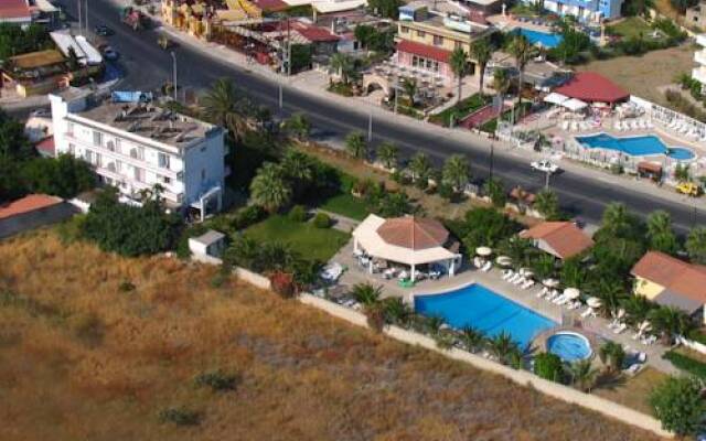 Faliro Hotel вид на фасад