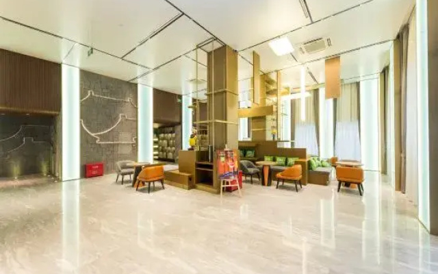 Ibis Styles Hotel (Chaozhou Avenue Archway Branch)