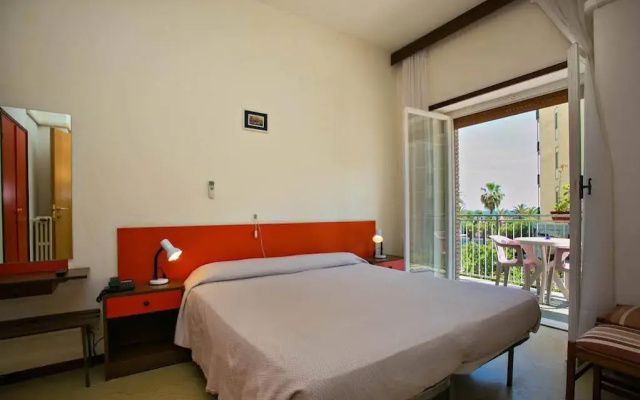 Hotel Antares