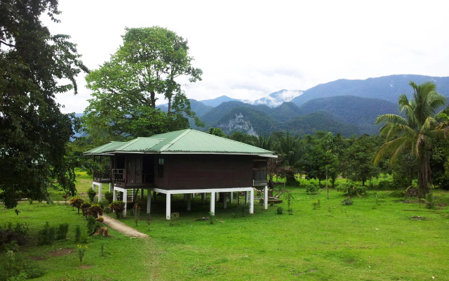 Benarat Lodge