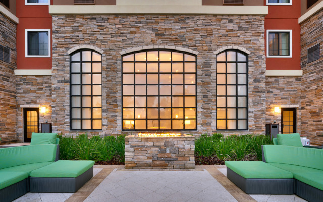 Staybridge Suites Gainesville I-75 by IHG