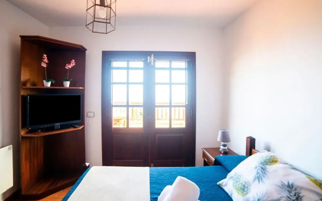 Nature Meets Luxury in Nice Apartment near Tenerife Coastline