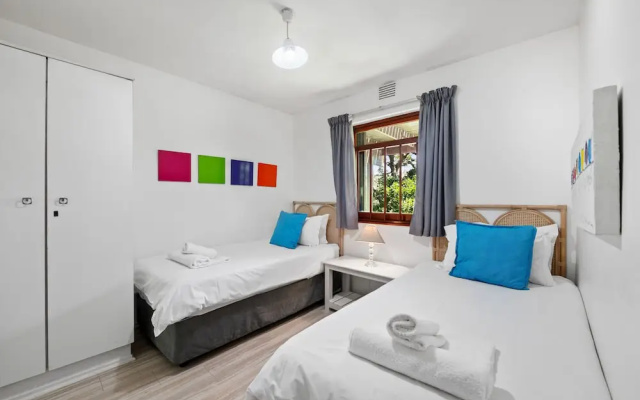 San Lameer Villa Rentals 3008