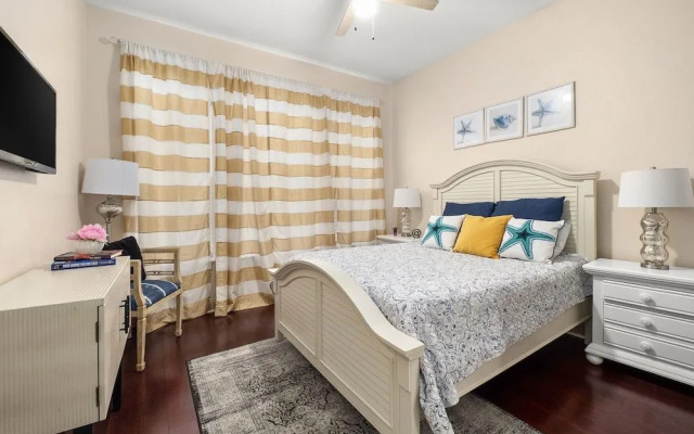 Sea Star Palace by Distinctive Beach Rentals